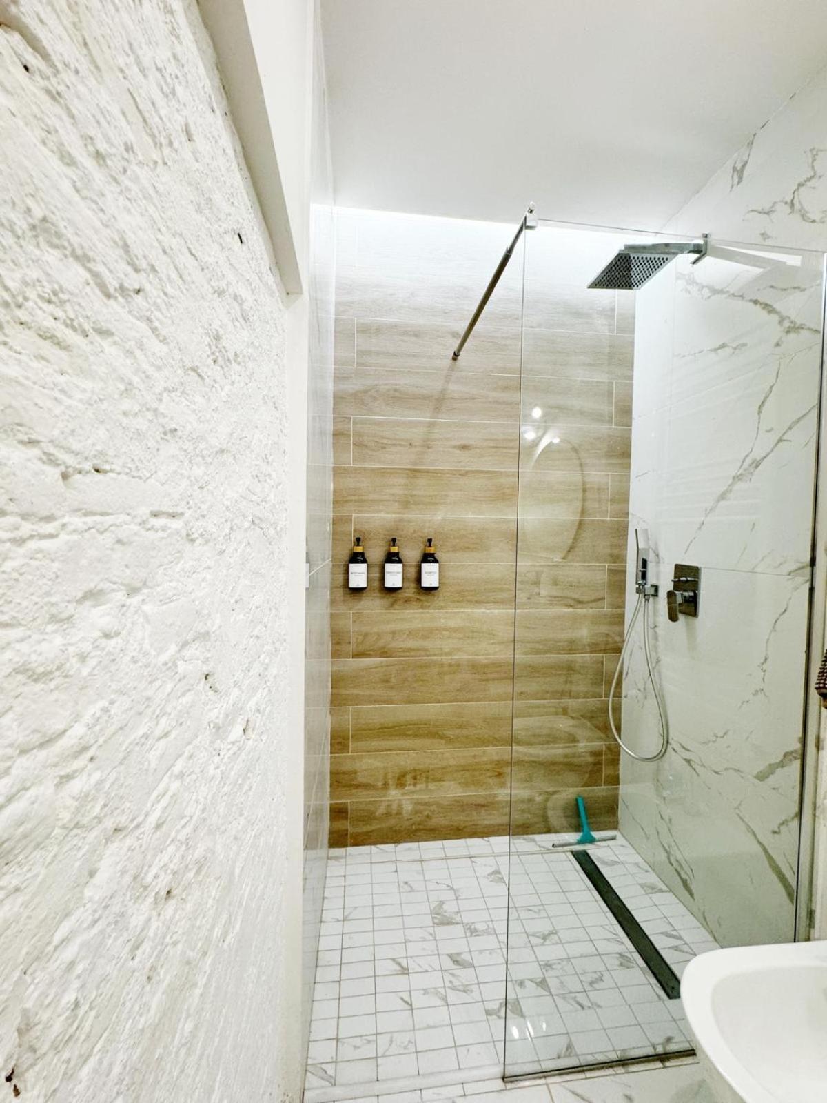 Boutique Room - Centro Storico 20 Min Da Firenze Empoli Eksteriør billede