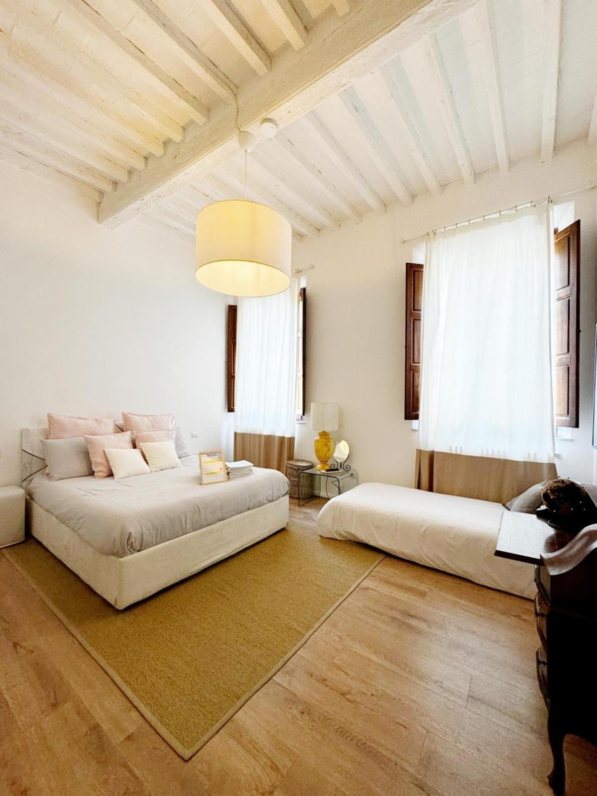 Boutique Room - Centro Storico 20 Min Da Firenze Empoli Eksteriør billede