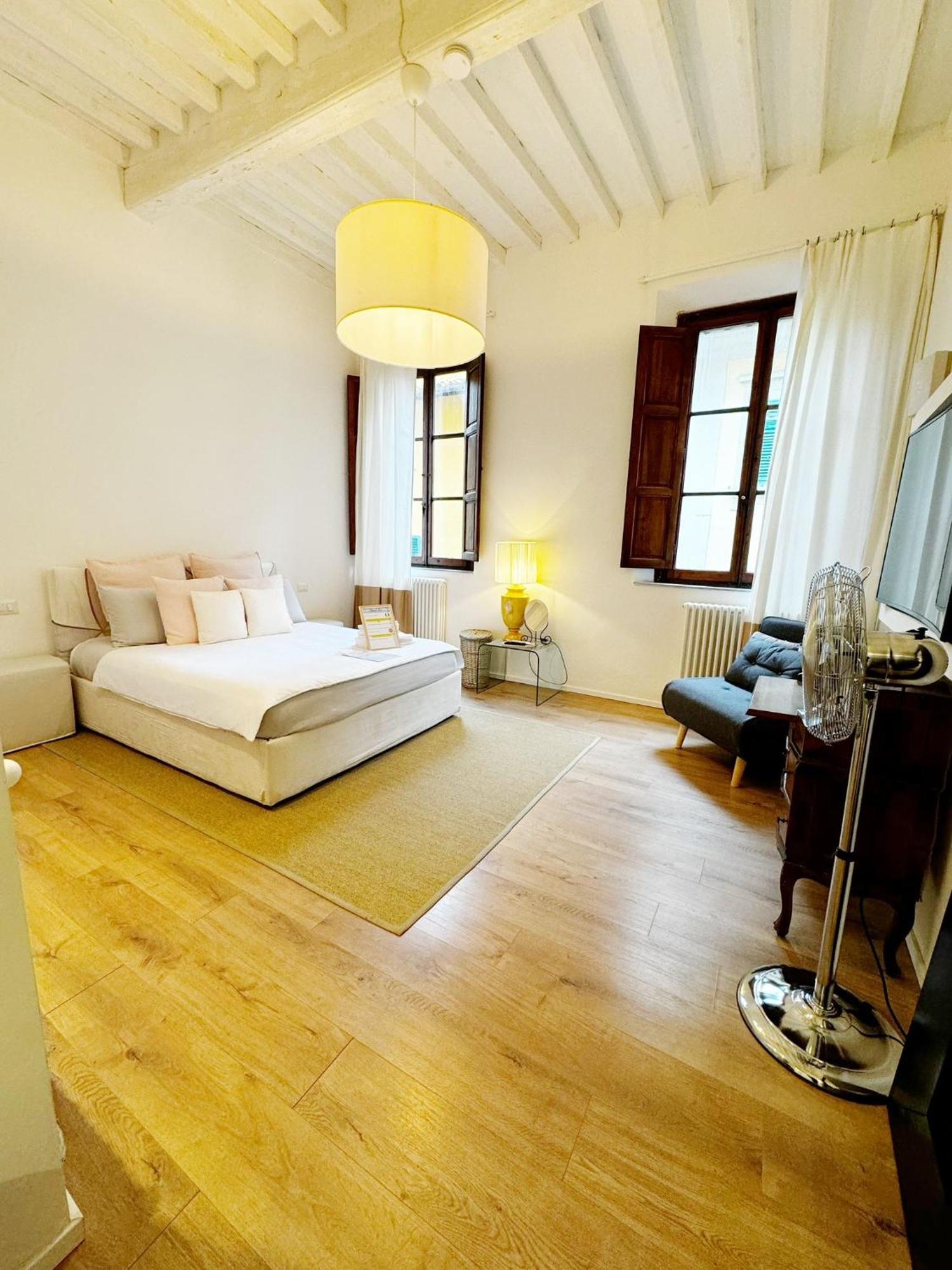 Boutique Room - Centro Storico 20 Min Da Firenze Empoli Eksteriør billede