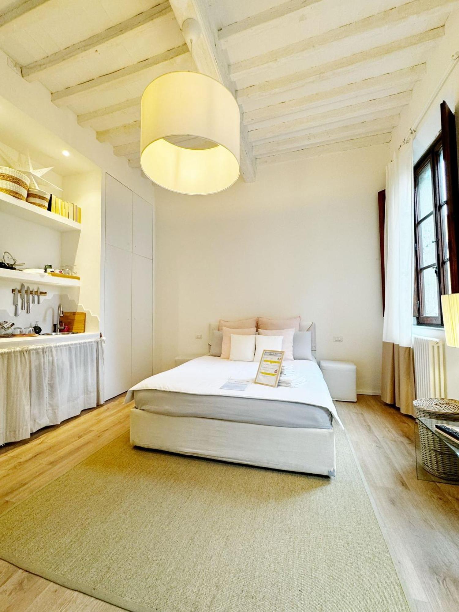 Boutique Room - Centro Storico 20 Min Da Firenze Empoli Eksteriør billede
